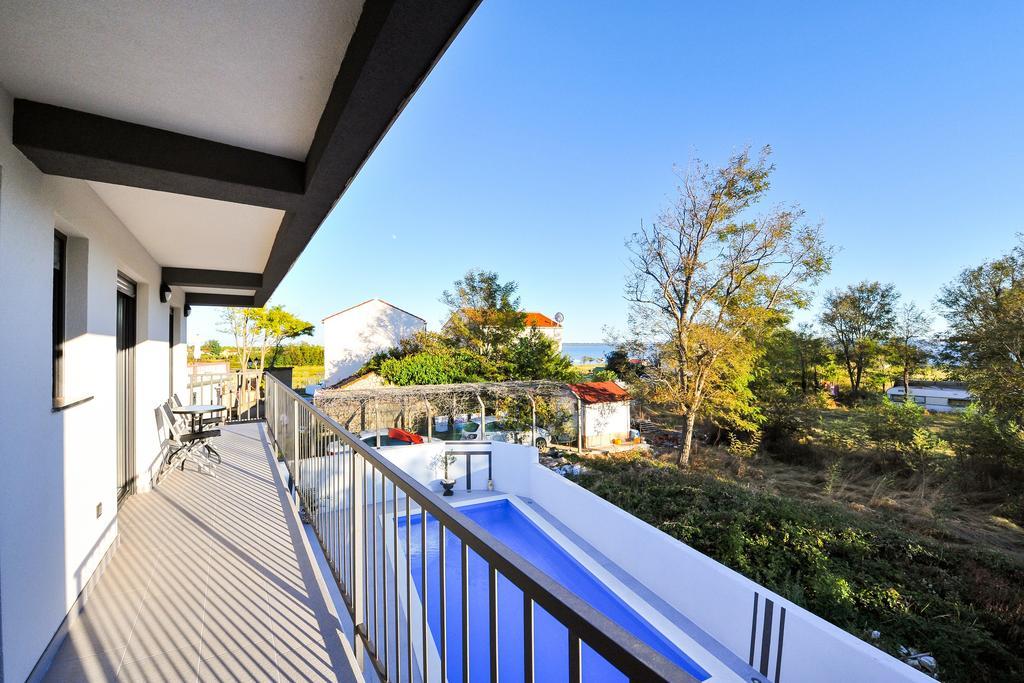 Villa Lily Privlaka  Extérieur photo