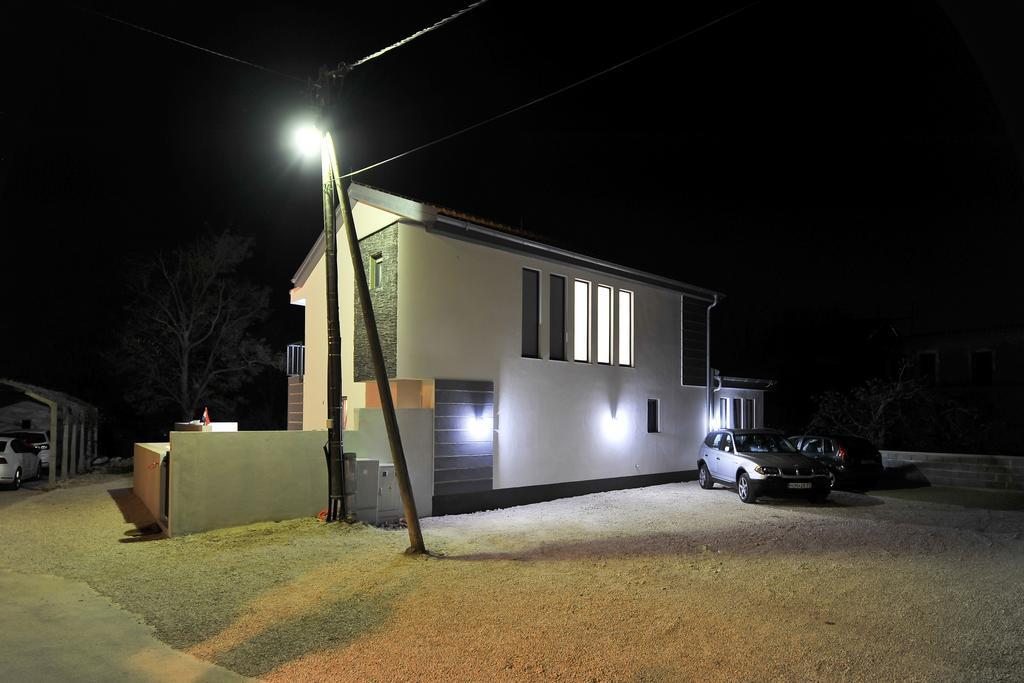 Villa Lily Privlaka  Extérieur photo